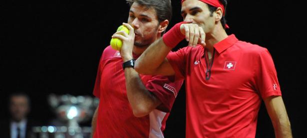 费德勒在法国队比赛中大胜，绝杀引发热议！(费德勒2021法网战况)