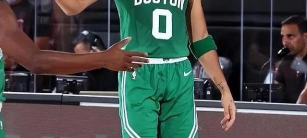 包含塔图姆连续三场比赛得分超过回归赛场，热火挑战极限！的词条